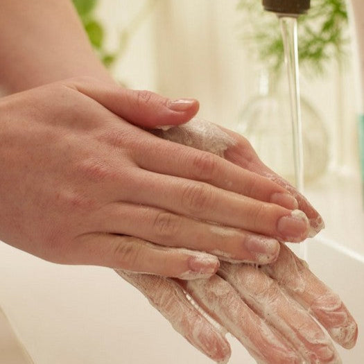 Tea Tree Skin Clearing schuimende gezichtsreiniger