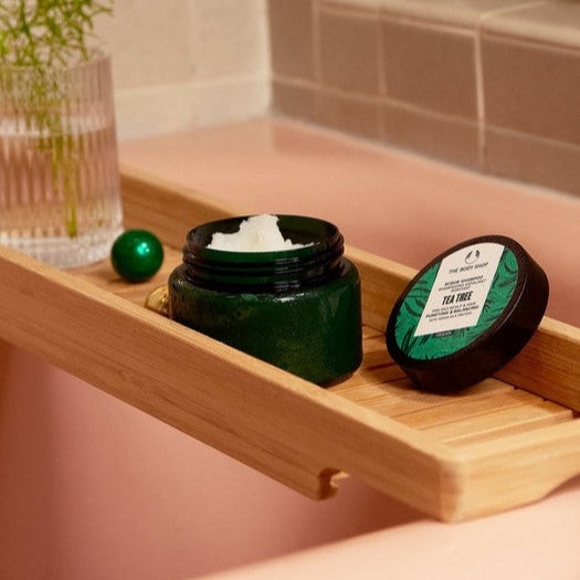 Tea Tree Reinigende en balancerende peeling voor haar en hoofdhuid